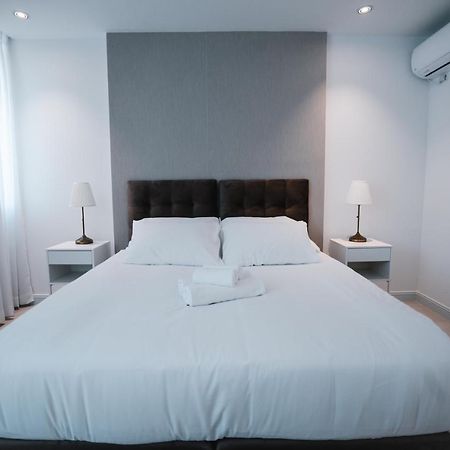 Unique Hotel 아슈도드 외부 사진