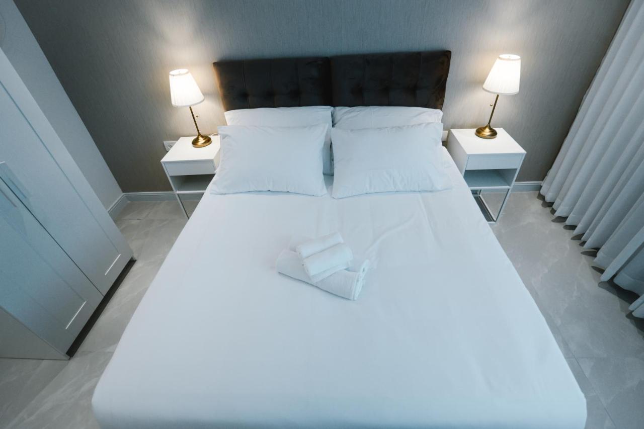 Unique Hotel 아슈도드 외부 사진